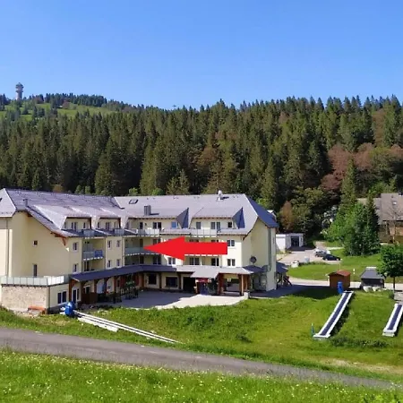 Vista Grafenmatt Am - Ski-in Ski-out - Whirlpool-wanne & Bergblick فيلدبرج